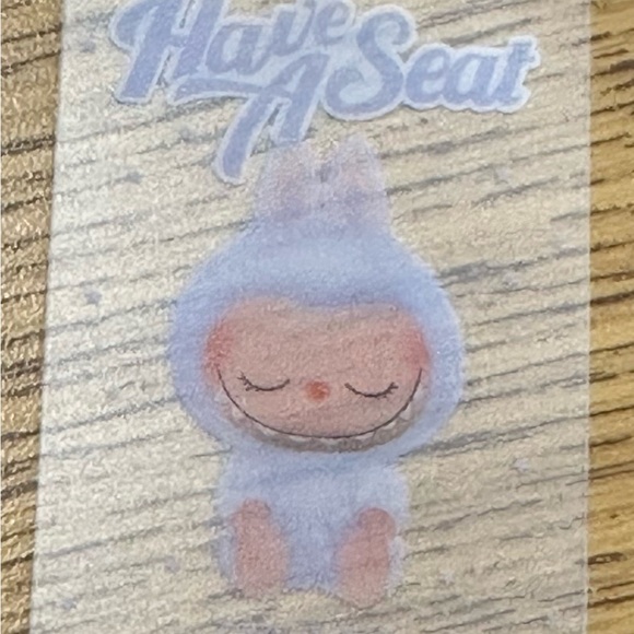 LABUBU - Picture 3 of 4